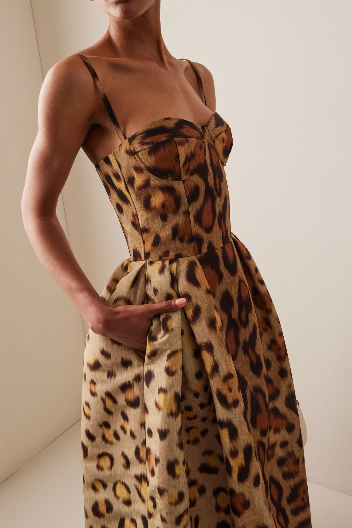 Vestido Midi Estampado Animal de Fiesta
