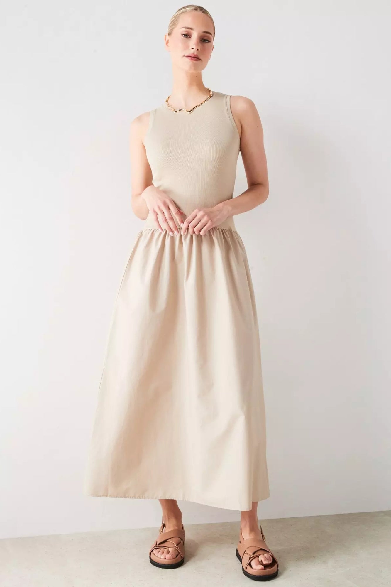 Vestido Midi Casual