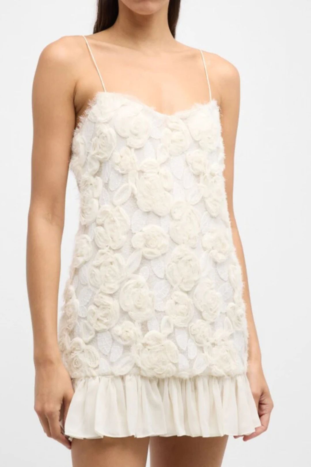 Vestido Elegante con Bordado Floral