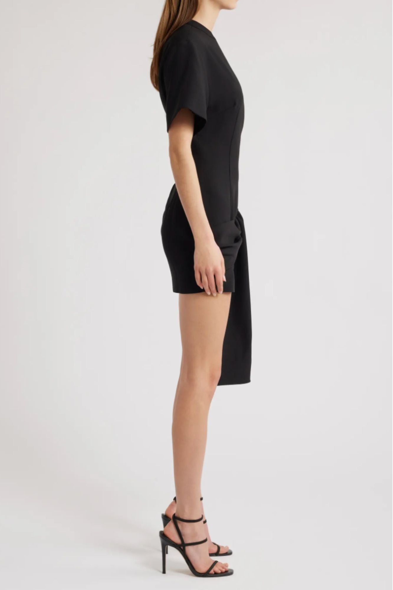 Vestido Mini Drapeado Elegante de Fiesta