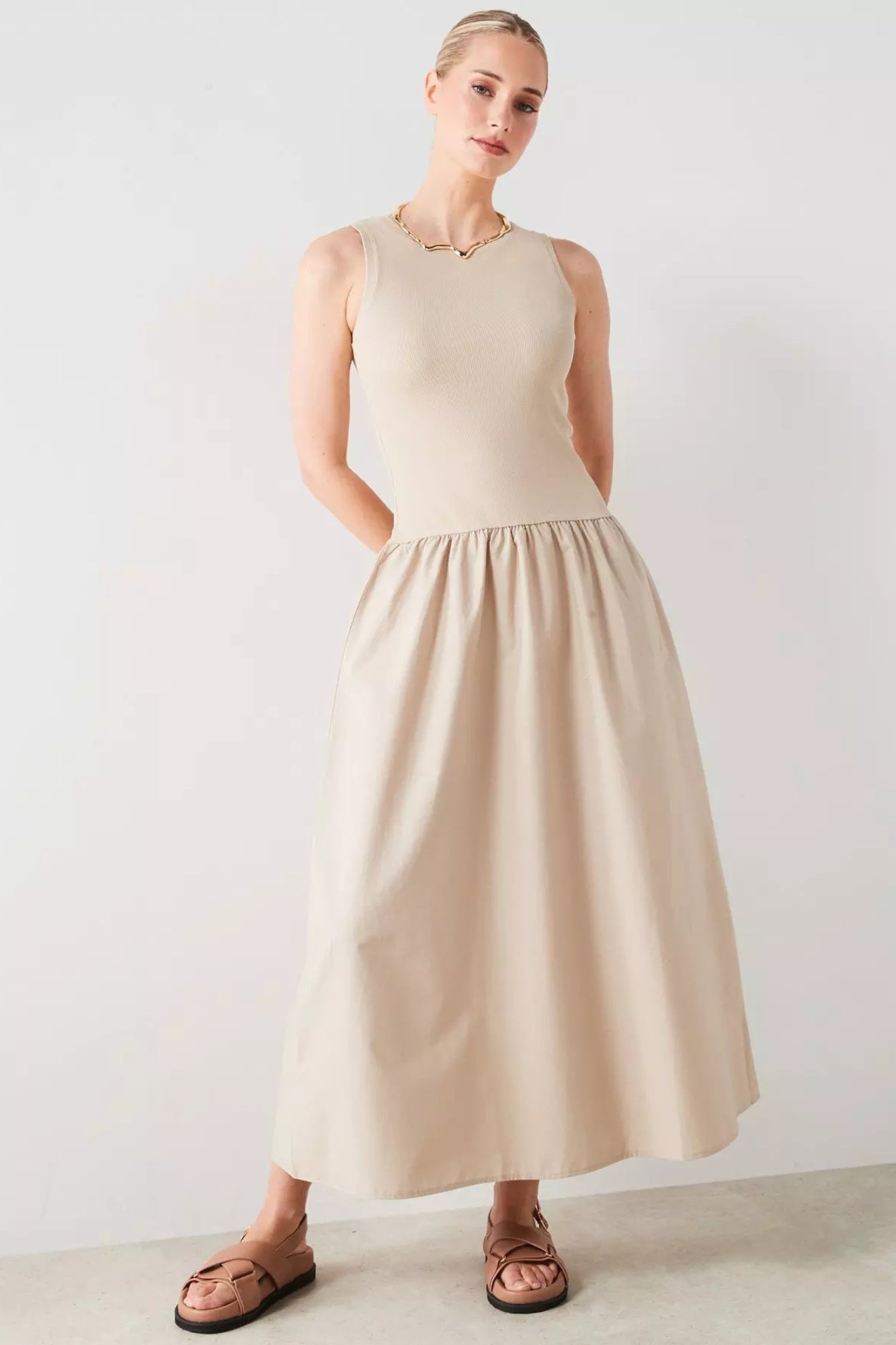 Vestido Midi Casual