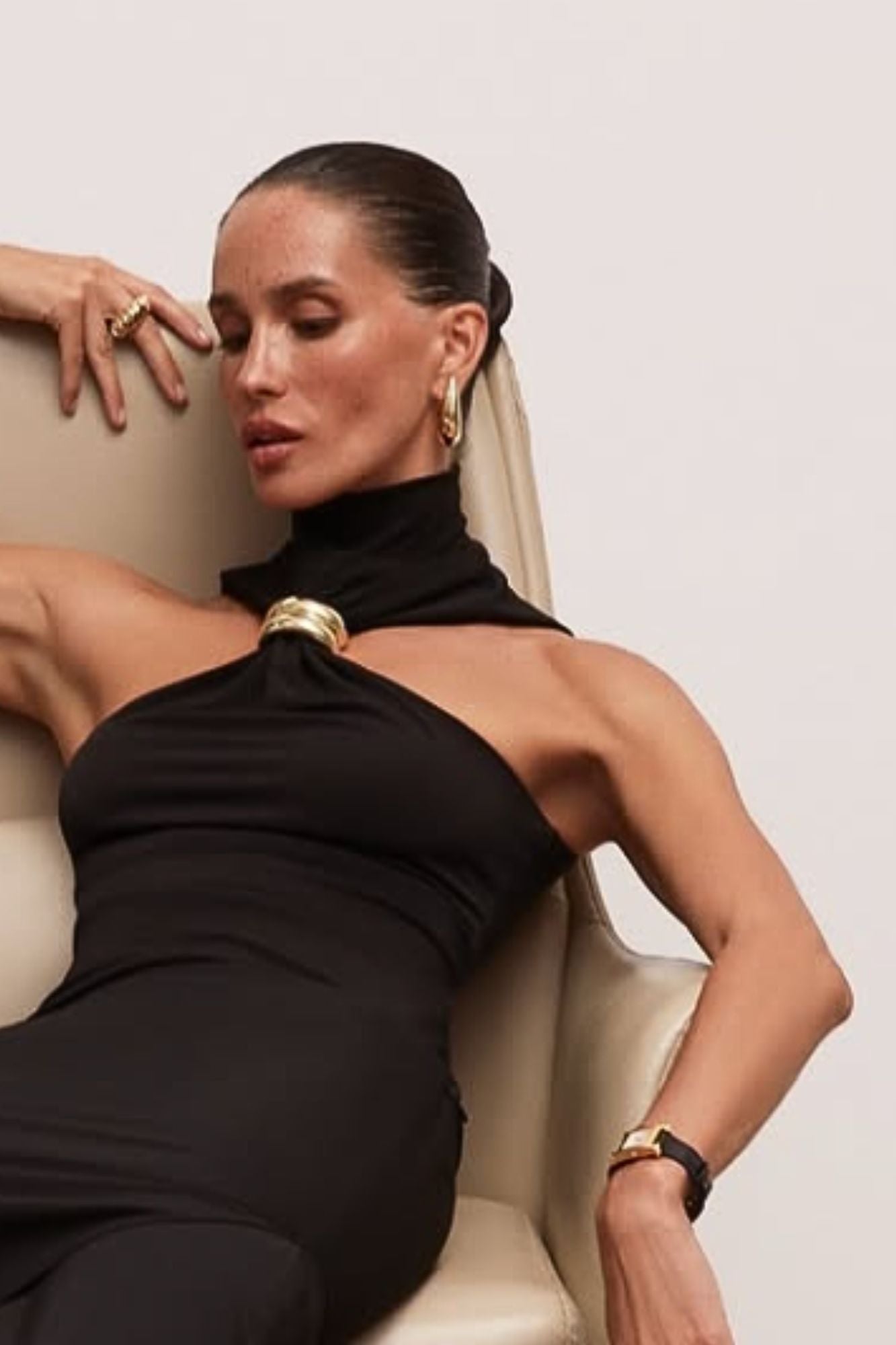 Blusa Cuello Alto Elegante