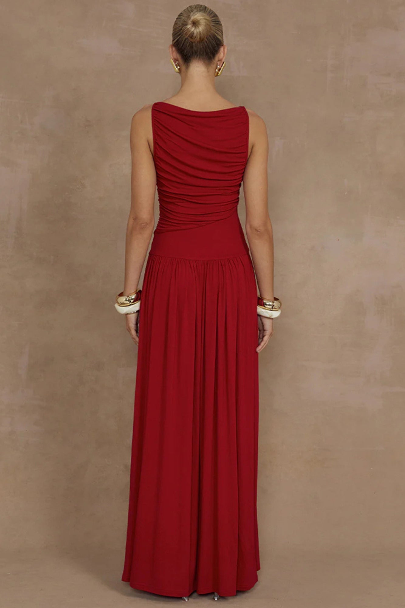 Vestido Largo Fruncido Elegante