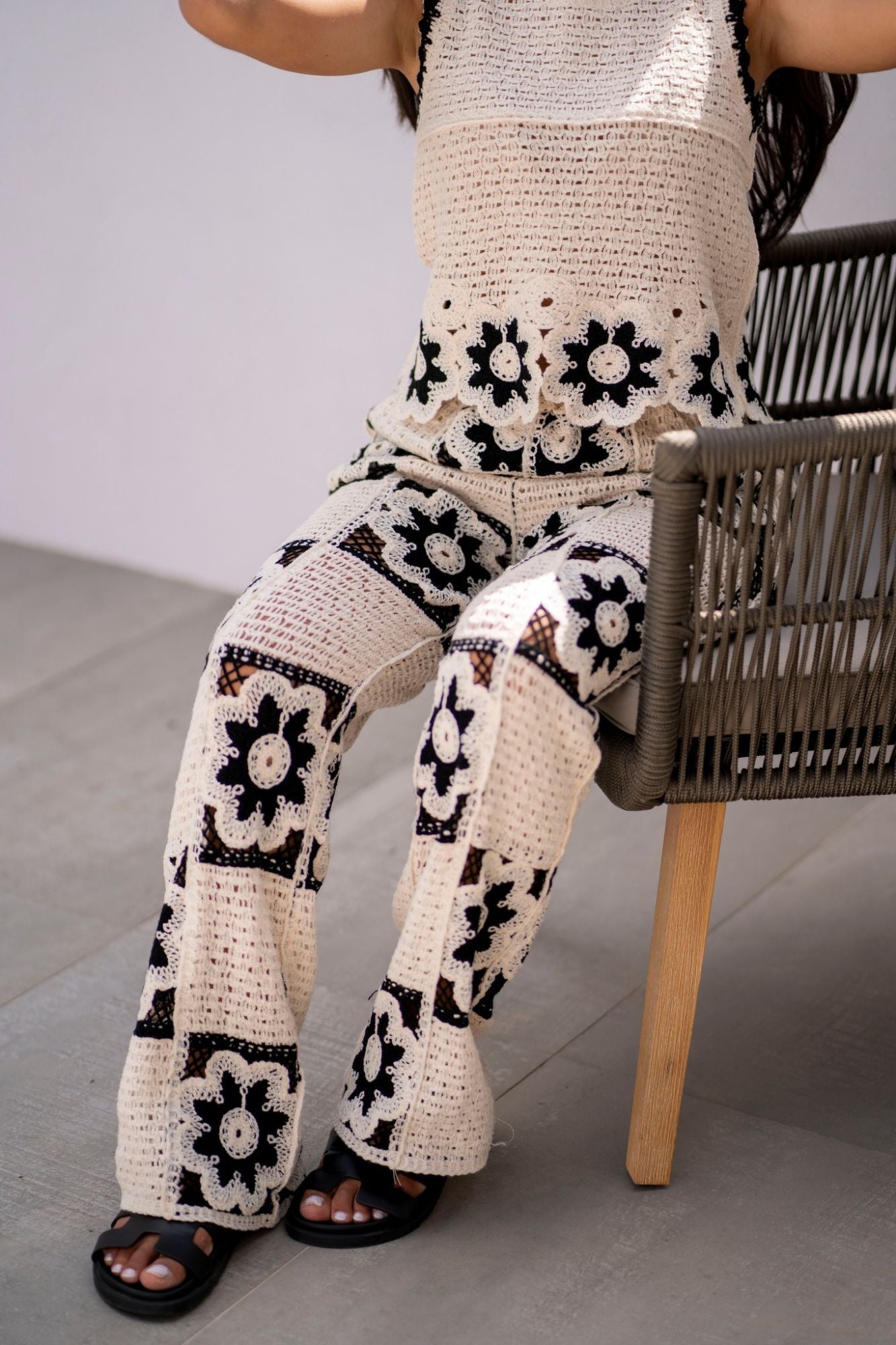 Conjunto Femenino de Ganchillo Artesanal