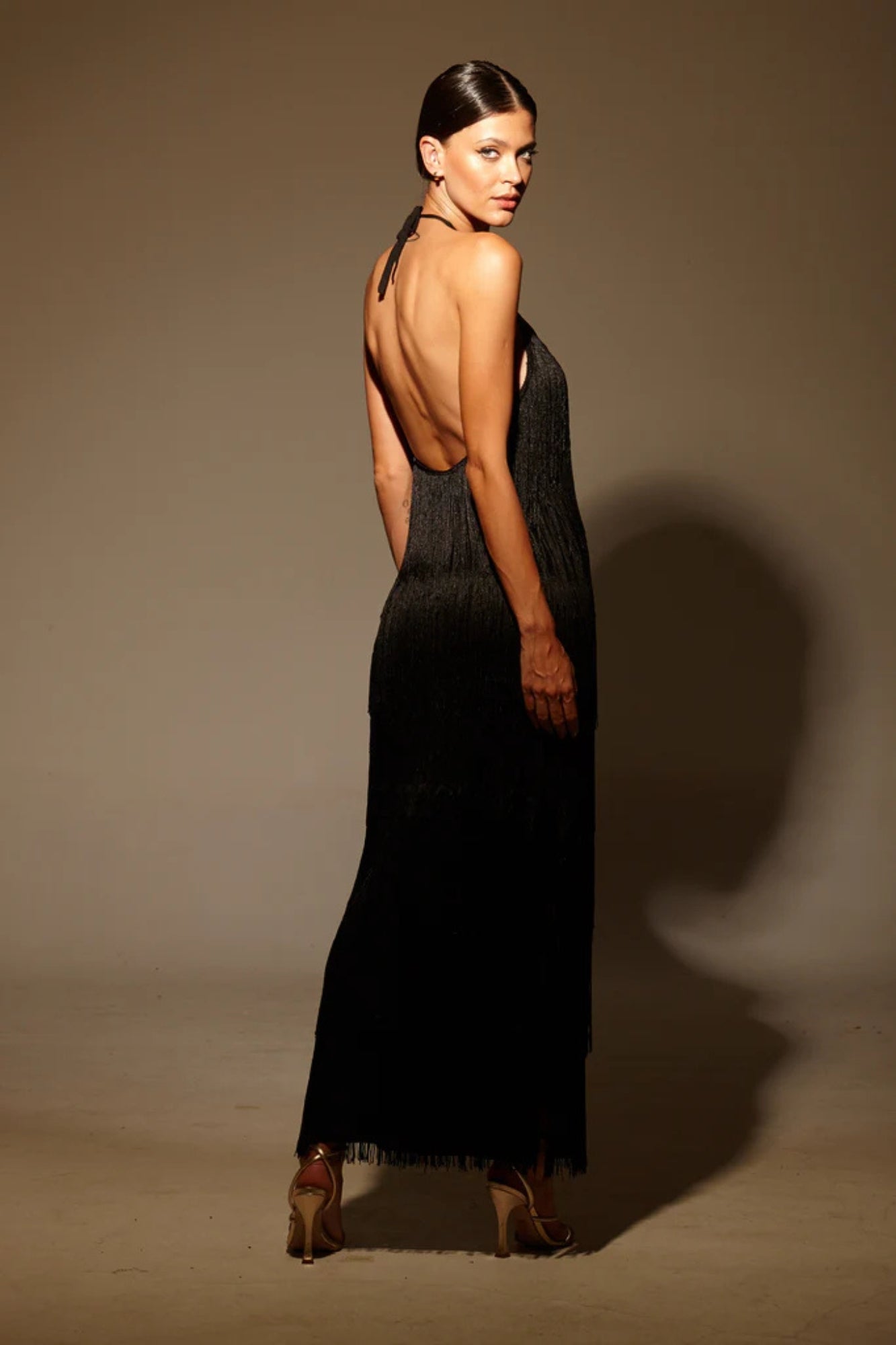 Vestido Largo con Flecos de Fiesta