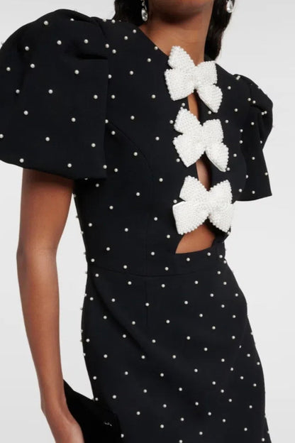 Vestido Corto con Mangas Abullenadas