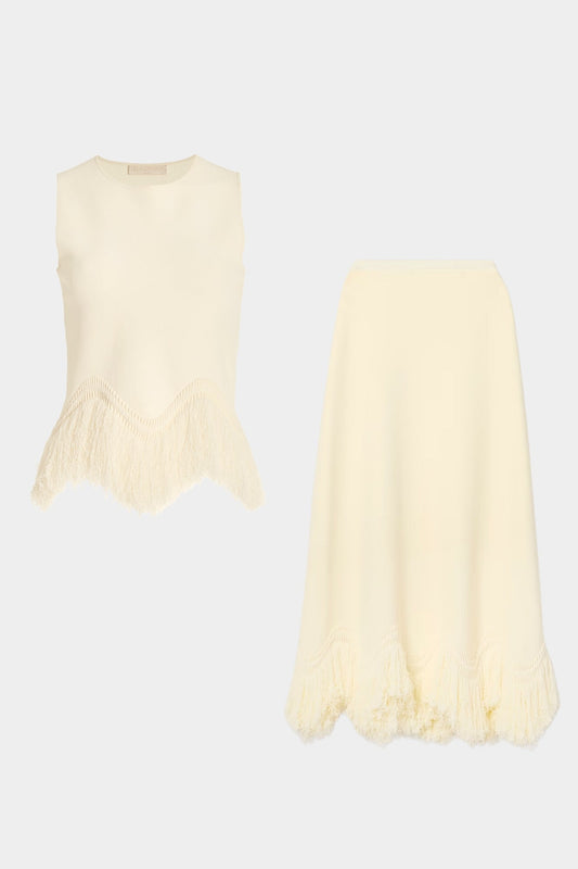 Conjunto Elegante con Flecos Sofisticado