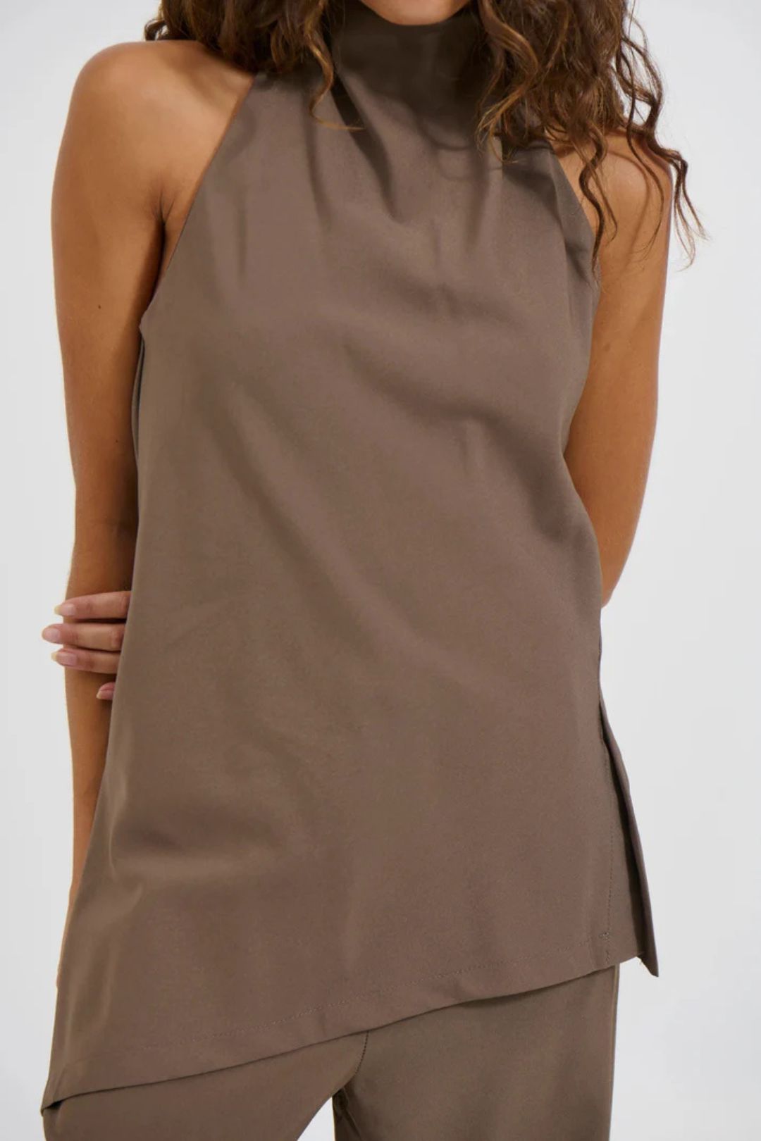Conjunto Elegante Asimétrico